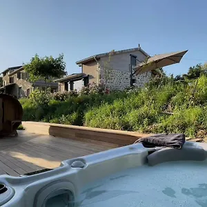 De Charme Pour Couple Avec Sauna Et Jacuzzi Extérieurs Privatifs Peaugres